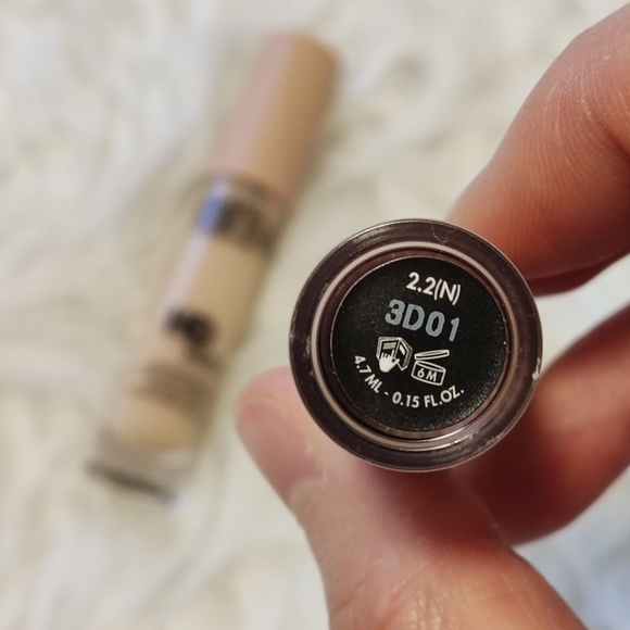 HD skin smooth & blue undetectable under eye concealer bundle of 2 - Picture 2 of 6